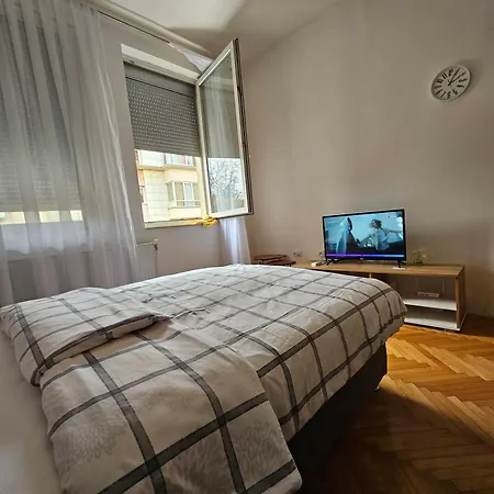 Giv * Prijedor